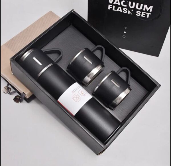 steel water bottle - temperature water bottle - vaccum bottle - stainless Steel 3 Steel Cups with Flask Combo, Size 500ML